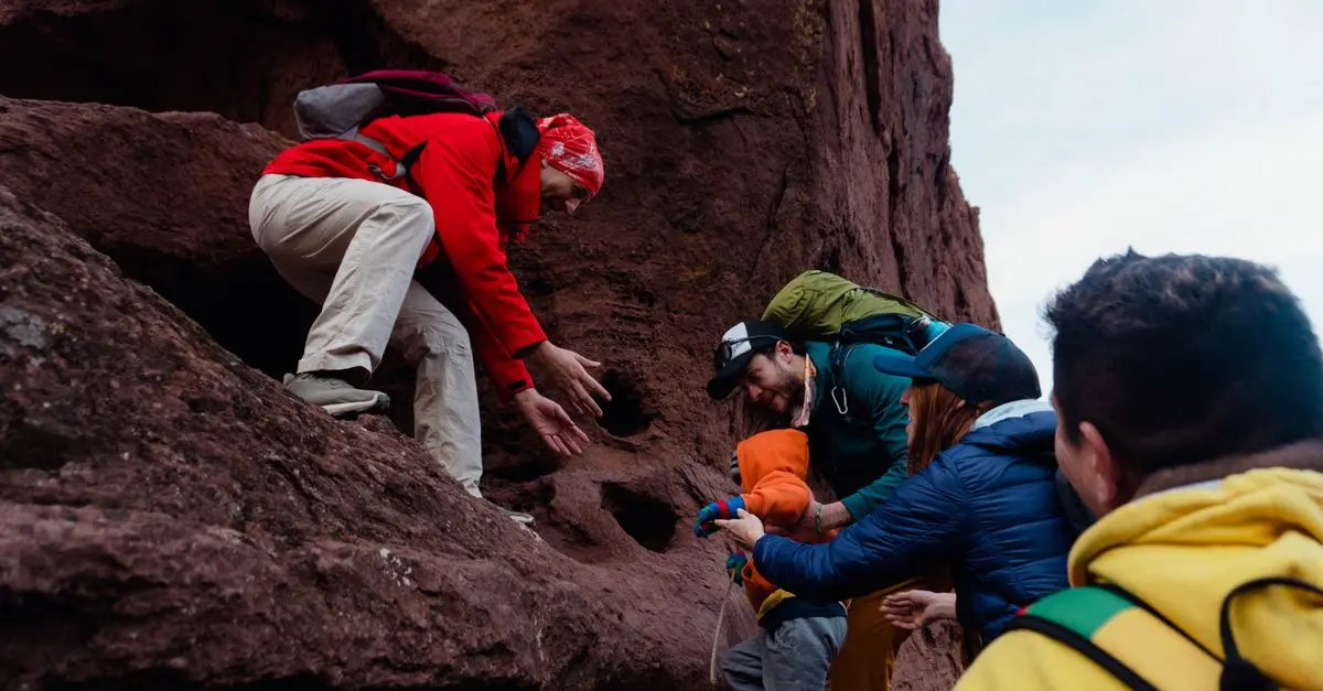 10 Aventures Ado à Tester Absolument pour Éveiller leur Esprit