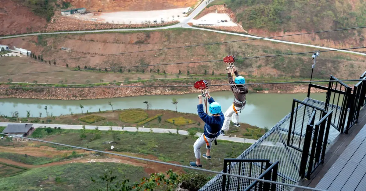 Top 10 des Activités Aventure à Faire pour les Ados